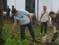 Bupati Maros Tinjau Aksi Bersih, Dorong Kesadaran Lingkungan Pasca Idul Fitri