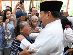 Prabowo Subianto Gelar Open House Idulfitri di Istana, Ribuan Warga Hadir dan Haru