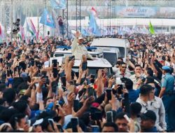 Ribuan Buruh Padati Monas Peringati Hari Buruh 2026