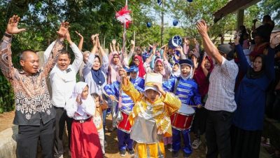 Viral Main Drumben dari Barang Bekas, Siswa SD di Sukabumi Dapat Bantuan dari Presiden