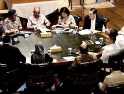Prabowo Bahas Kondisi Ekonomi dan Percepatan GovTech Bersama Dewan Ekonomi Nasional