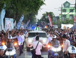 Prabowo Disambut Antusias Warga Jombang Jelang Muktamar NU